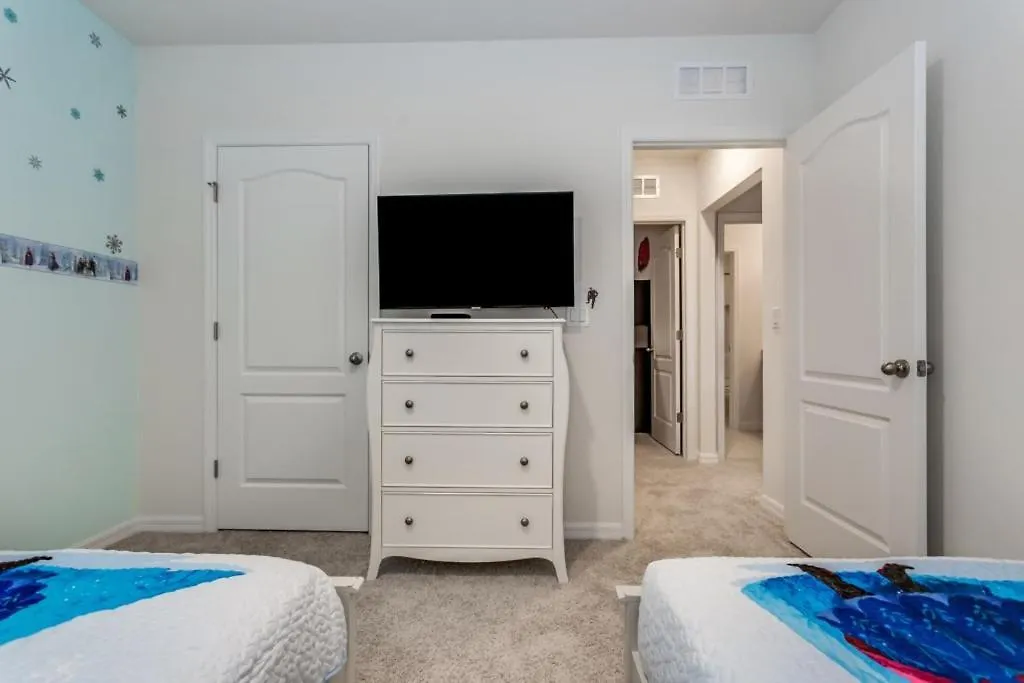 Amazing! 6Bed 4Ba Villa Game Room Pool Spa 7028Oak Davenport